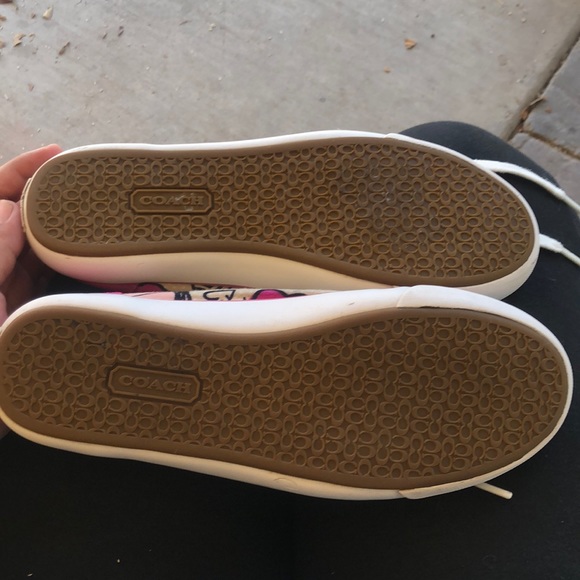 Shoes - Picture 3 of 3